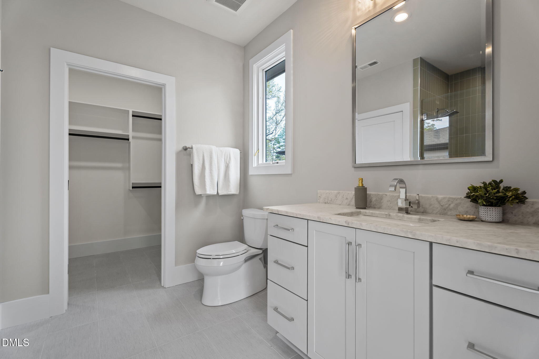 4119 Rockingham Drive Raleigh, NC 27609 - Photo 48 of 73 44-web-or-mls-DSC09358