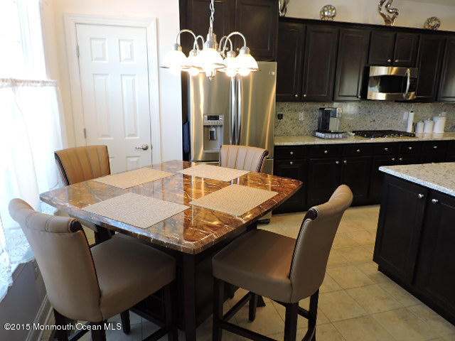 48 Riva Ridge Road Manalapan, NJ 07726 - Photo 6 of 17 Dinette