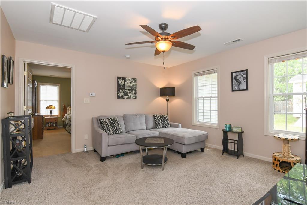 2108 Acorn Ridge Road Greensboro, NC 27407 - Photo 13 of 29 Gallery Image 13