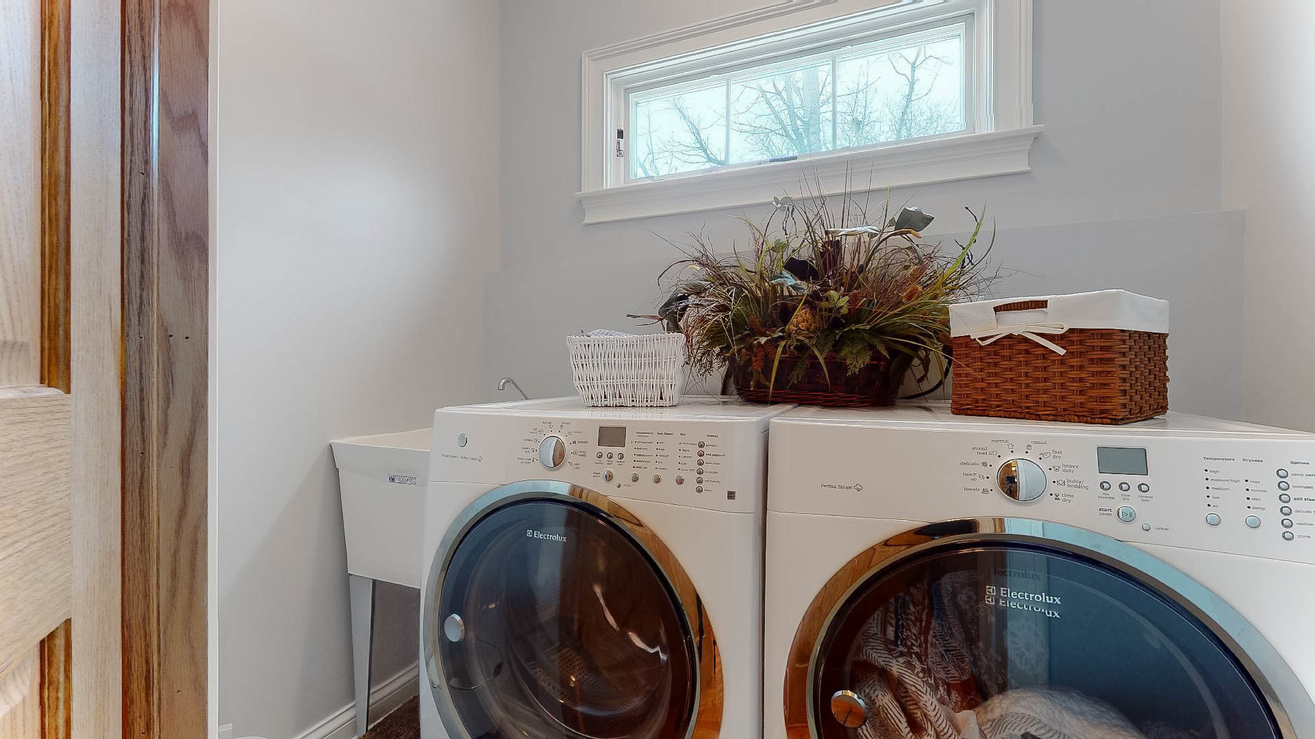 1575 Orchard Road Wheaton, IL 60189 - Photo 13 of 47 Gallery Image 13