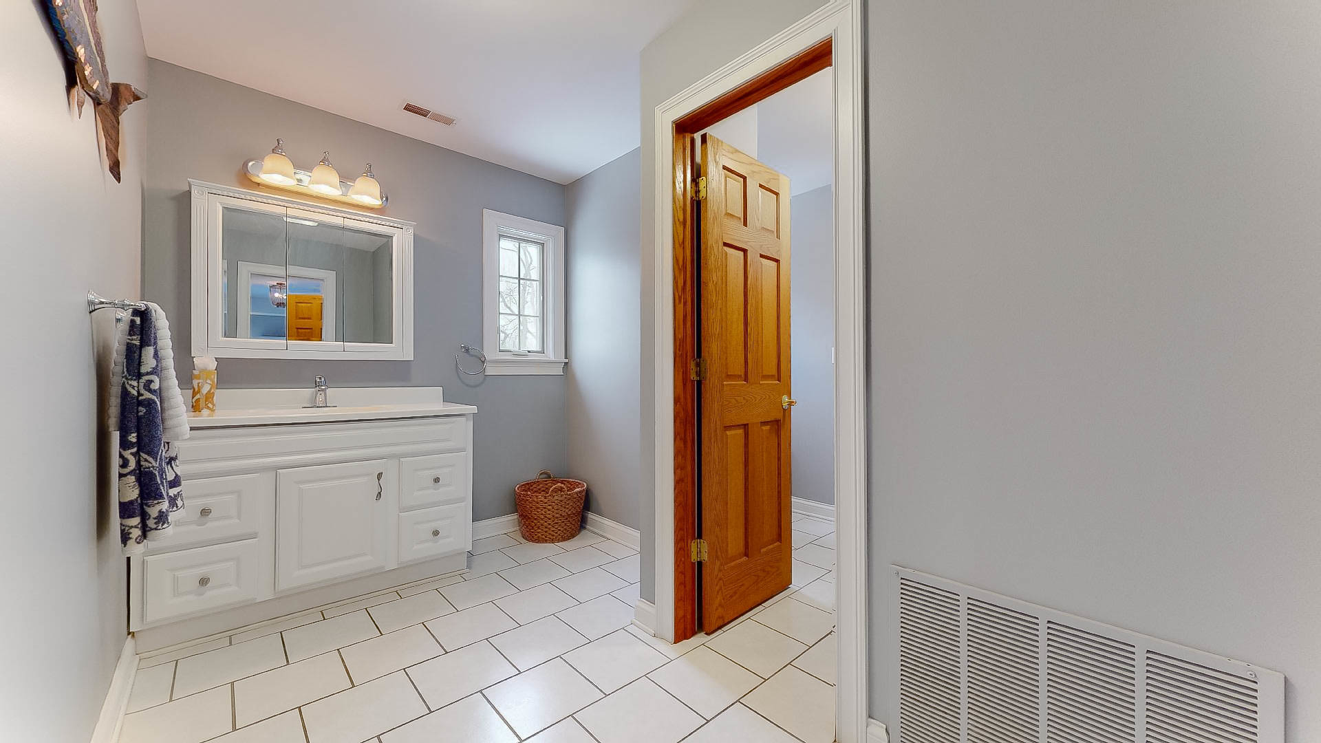 1575 Orchard Road Wheaton, IL 60189 - Photo 32 of 47 Gallery Image 32