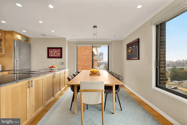 $530,000 | 2501 Calvert Street Northwest, Unit 901, Washington, DC 20008