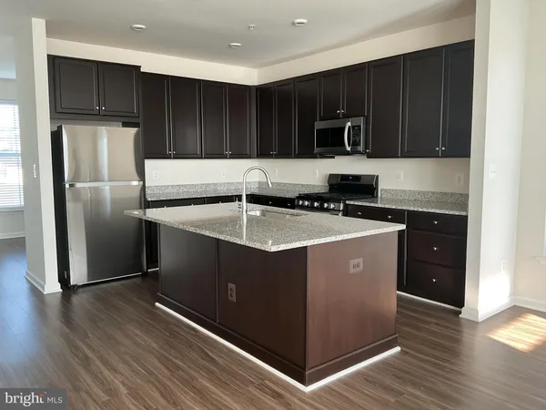 $3,150 | 225 Aspen Road, Unit 101, Stafford, VA 22554