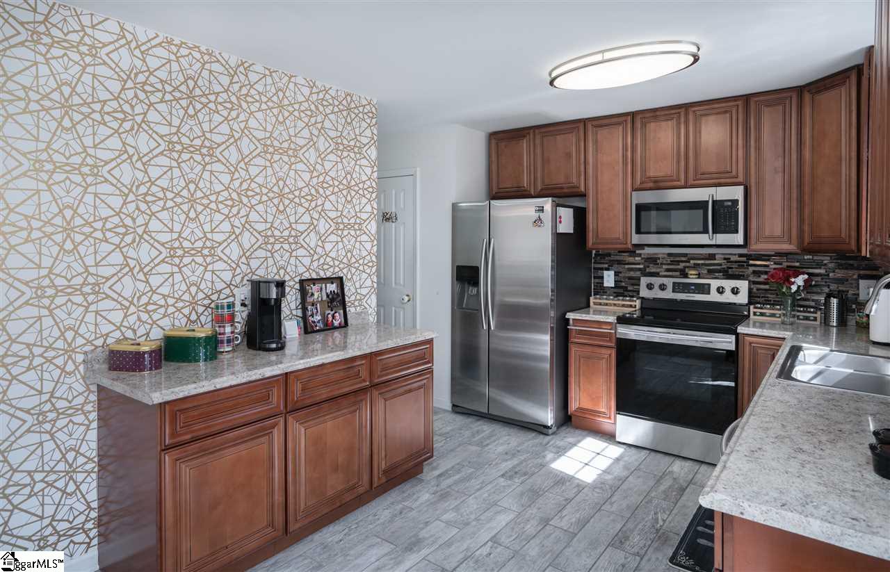 138 Riverdale Road Simpsonville, SC 29680 - Photo 16 of 32 Gallery Image 16