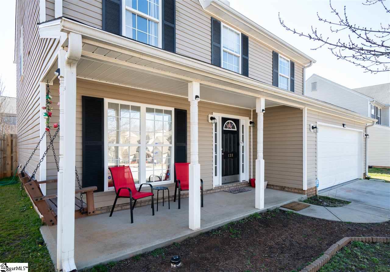 138 Riverdale Road Simpsonville, SC 29680 - Photo 4 of 32 Gallery Image 4