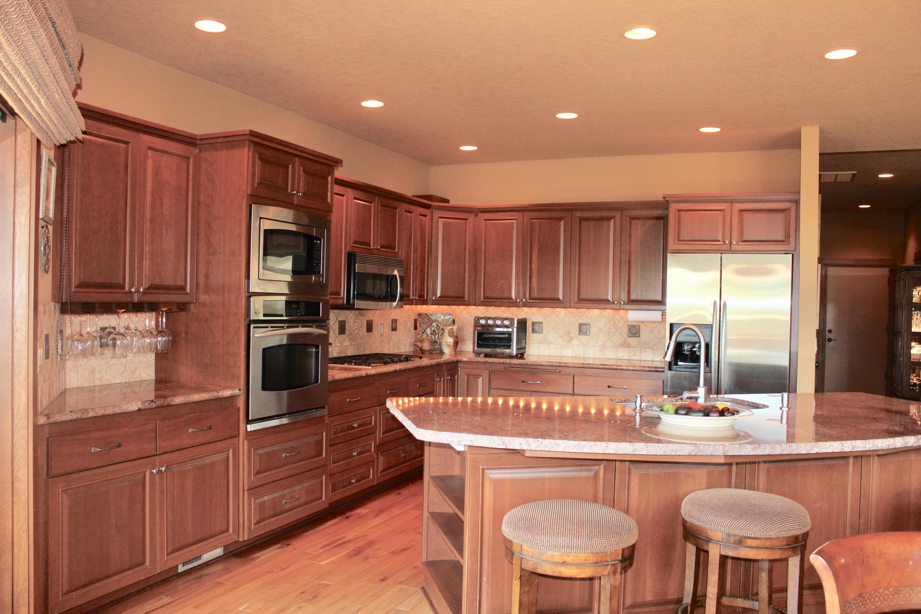4625 Cooper's Hawk Road Klamath Falls, OR 97601 - Photo 15 of 64 fullsizeoutput_1325