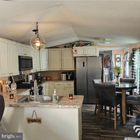 $85,000 | 2 New Bridge Road, Unit C3, Salem, NJ 08079