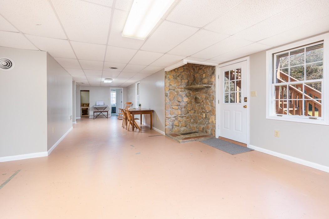 119 Granary Road Verona, VA 24482 - Photo 36 of 48 Gallery Image 36