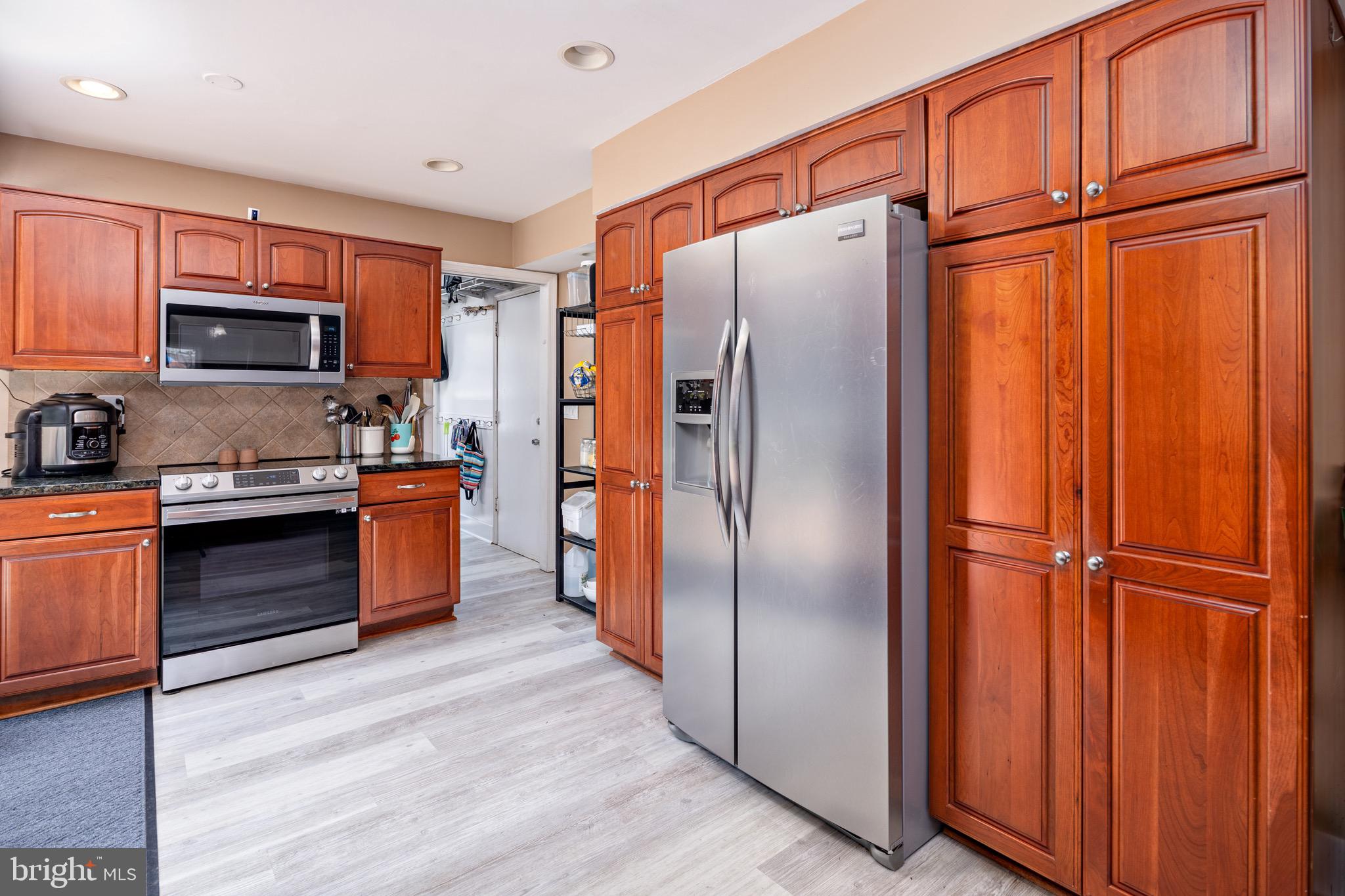 1794 Rochester Street Crofton, MD 21114 - Photo 12 of 40 Gallery Image 12