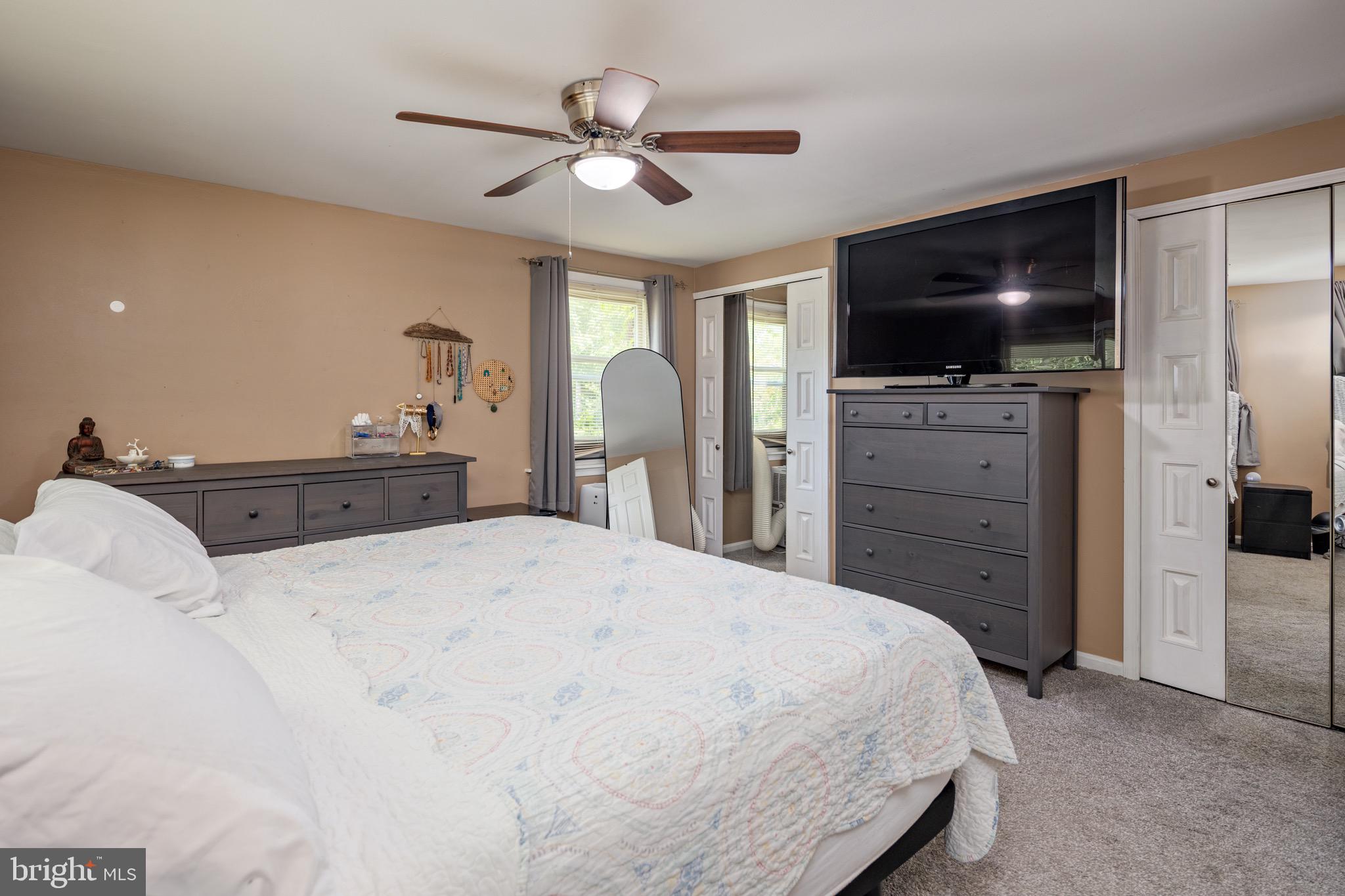 1794 Rochester Street Crofton, MD 21114 - Photo 20 of 40 Primary Suite