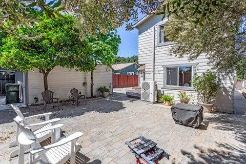 $1,000,000 | 234 East Hedding Street, San Jose, CA 95112