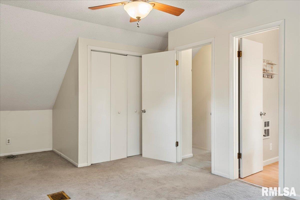 2049 North 7th Street Springfield, IL 62702 - Photo 24 of 45