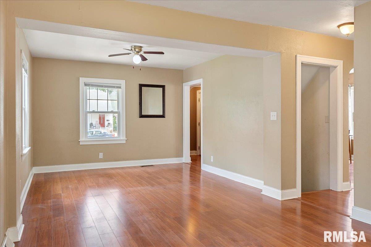2049 North 7th Street Springfield, IL 62702 - Photo 8 of 45