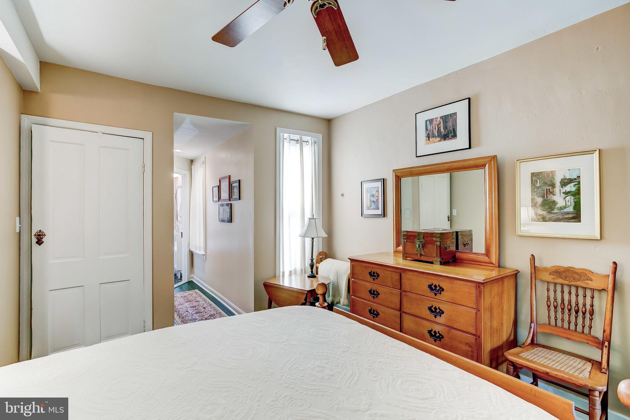 1213 Riverside Avenue Baltimore, MD 21230 - Photo 18 of 52
