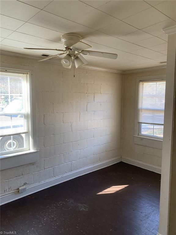 1734 Sharpe Road Burlington, NC 27217 - Photo 12 of 19 Gallery Image 12