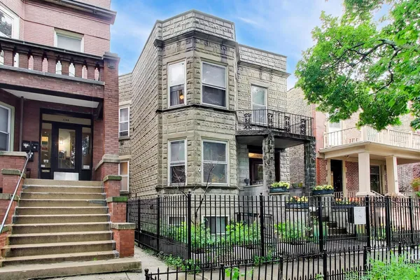 $1,299,900 | 3248 North Oakley Avenue, Chicago, IL 60618