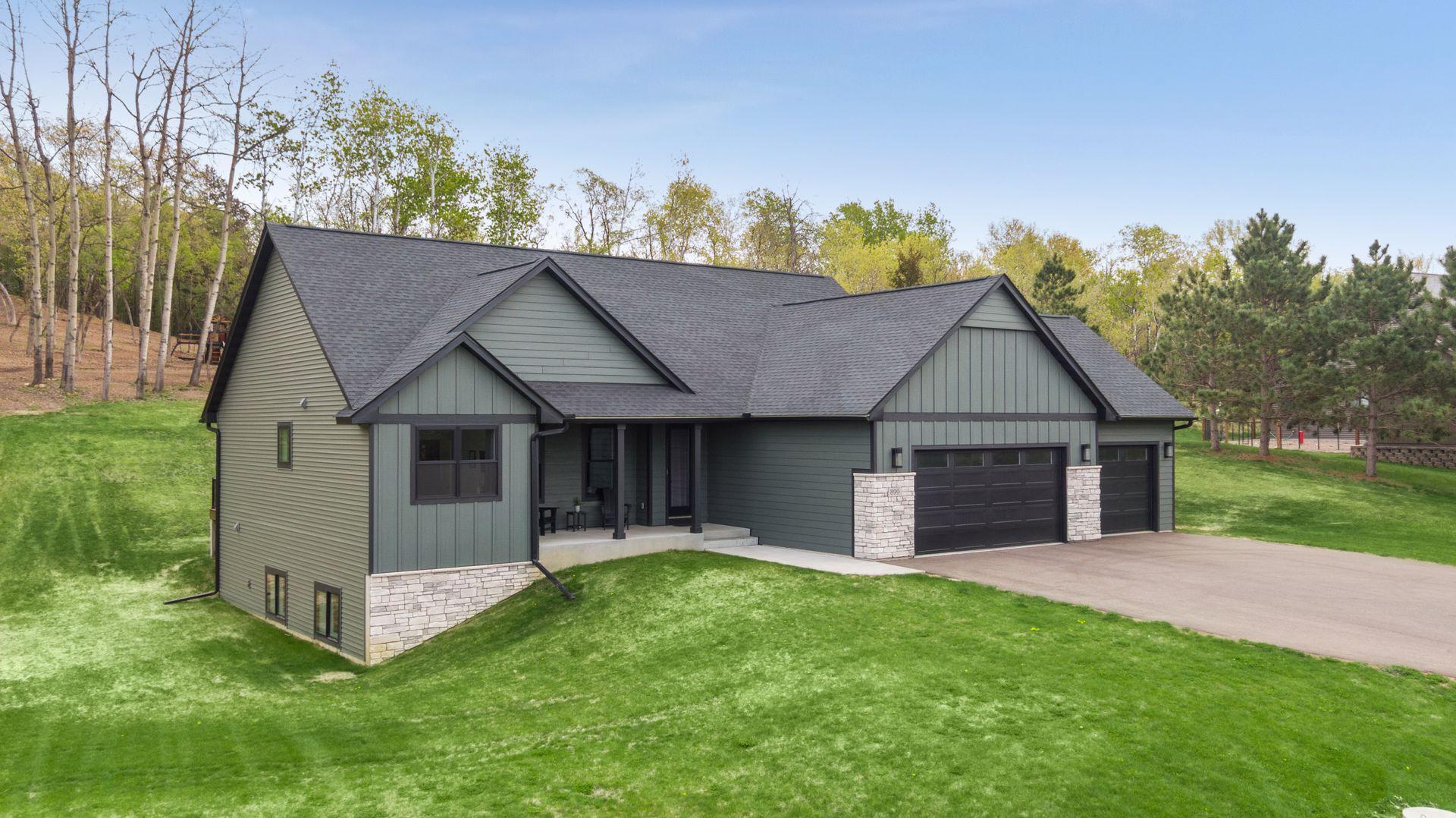 899 Gavin Pass Hudson, WI 54016 - Photo 4 of 63