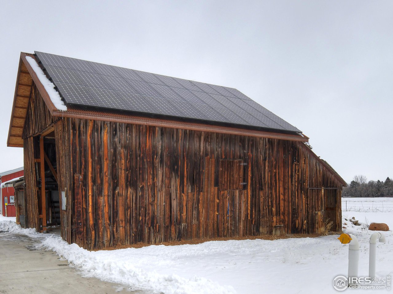 6077 Jay Road Boulder, CO 80301 - Photo 28 of 35 a backyard of a house
