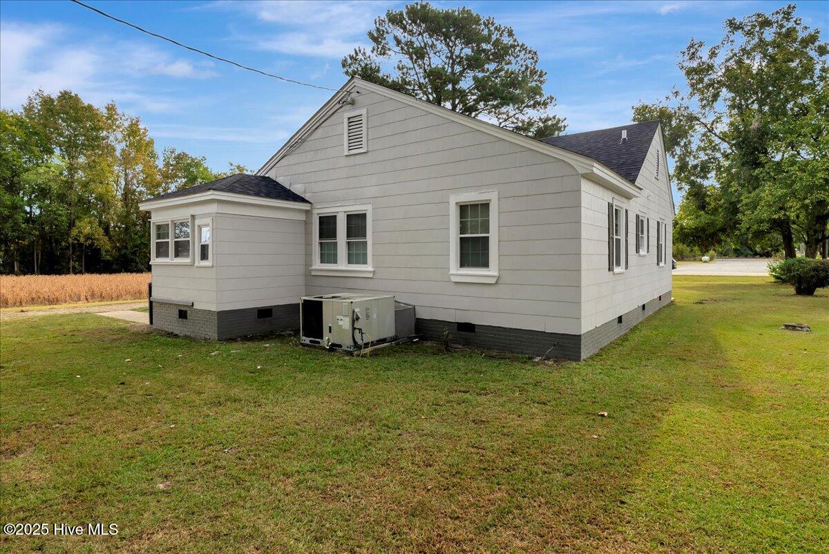 211 West Central Street Seaboard, NC 27876 - Photo 19 of 50 18-DSC09656