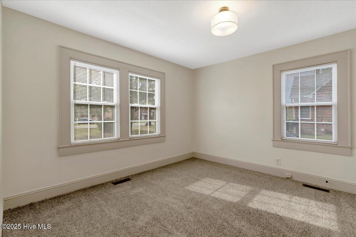 211 West Central Street Seaboard, NC 27876 - Photo 20 of 50 19-DSC09659