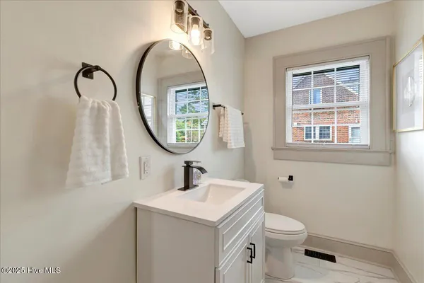 $199,500 | 211 West Central Street, Seaboard, NC 27876