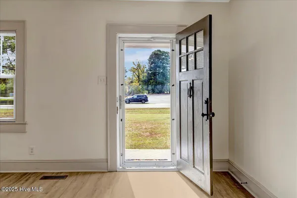 $199,500 | 211 West Central Street, Seaboard, NC 27876