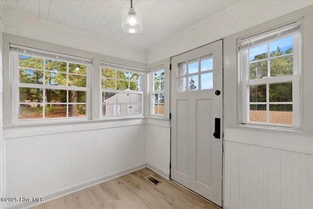 $210,000 | 211 West Central Street, Seaboard, NC 27876