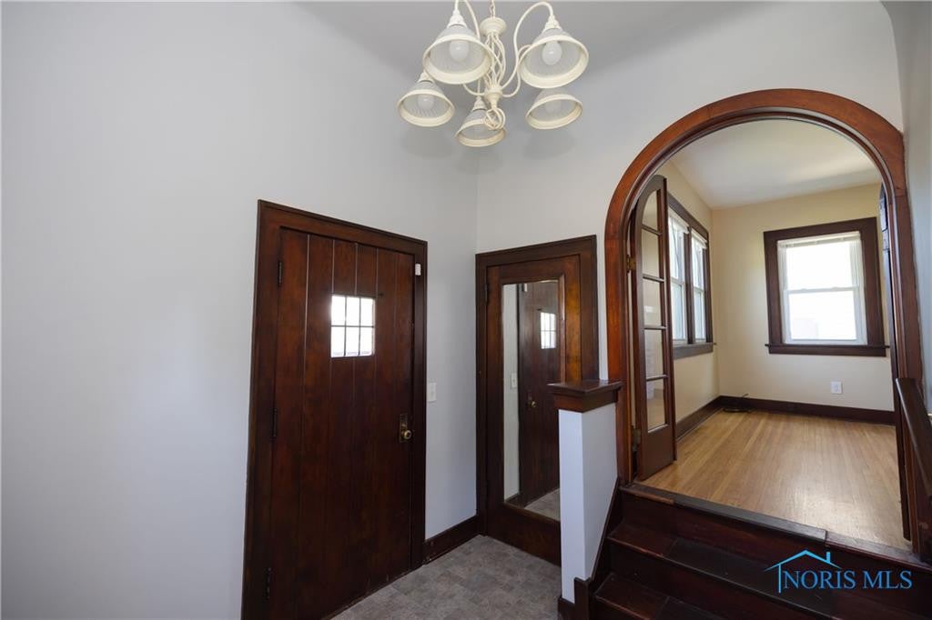 3724 Jackman Road Toledo, OH 43612 - Photo 17 of 48 Gallery Image 17