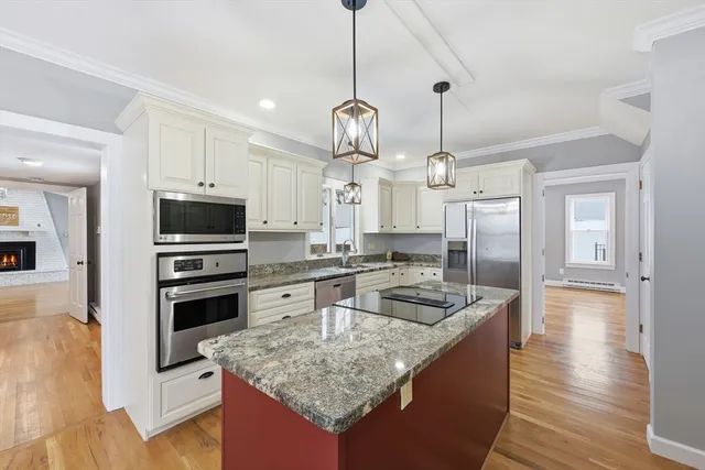 $849,900 | 11 Hadley Street, South Hadley, MA 01075