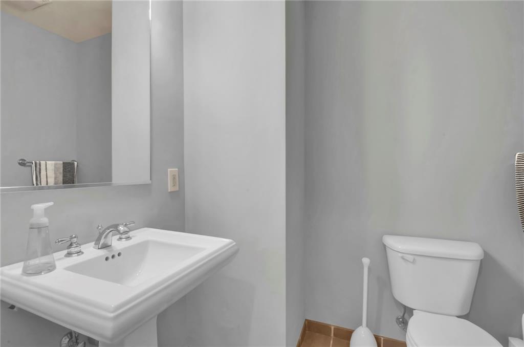 57 Forsyth Street Northwest, Unit 4D Atlanta, GA 30303 - Photo 9 of 27