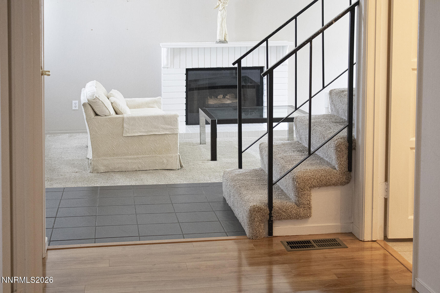 304 Lorraine Court Reno, NV 89509 - Photo 13 of 47 stairs1