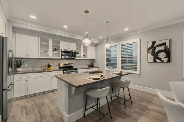 $1,089,888 | 1057 Foxglove Place, Unit 202, San Jose, CA 95131