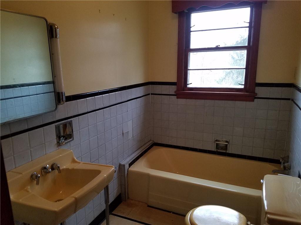 824 Hecla Road Mount Pleasant, PA 15666 - Photo 7 of 13 Gallery Image 7