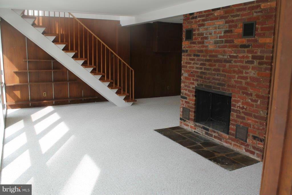 7700 Elba Road Alexandria, VA 22306 - Photo 11 of 13 Interior (General)