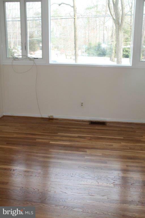 7700 Elba Road Alexandria, VA 22306 - Photo 7 of 13 Bedroom