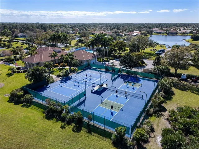 $780,000 | 623 Southwest Lake Charles Circle, Port St. Lucie, FL 34986