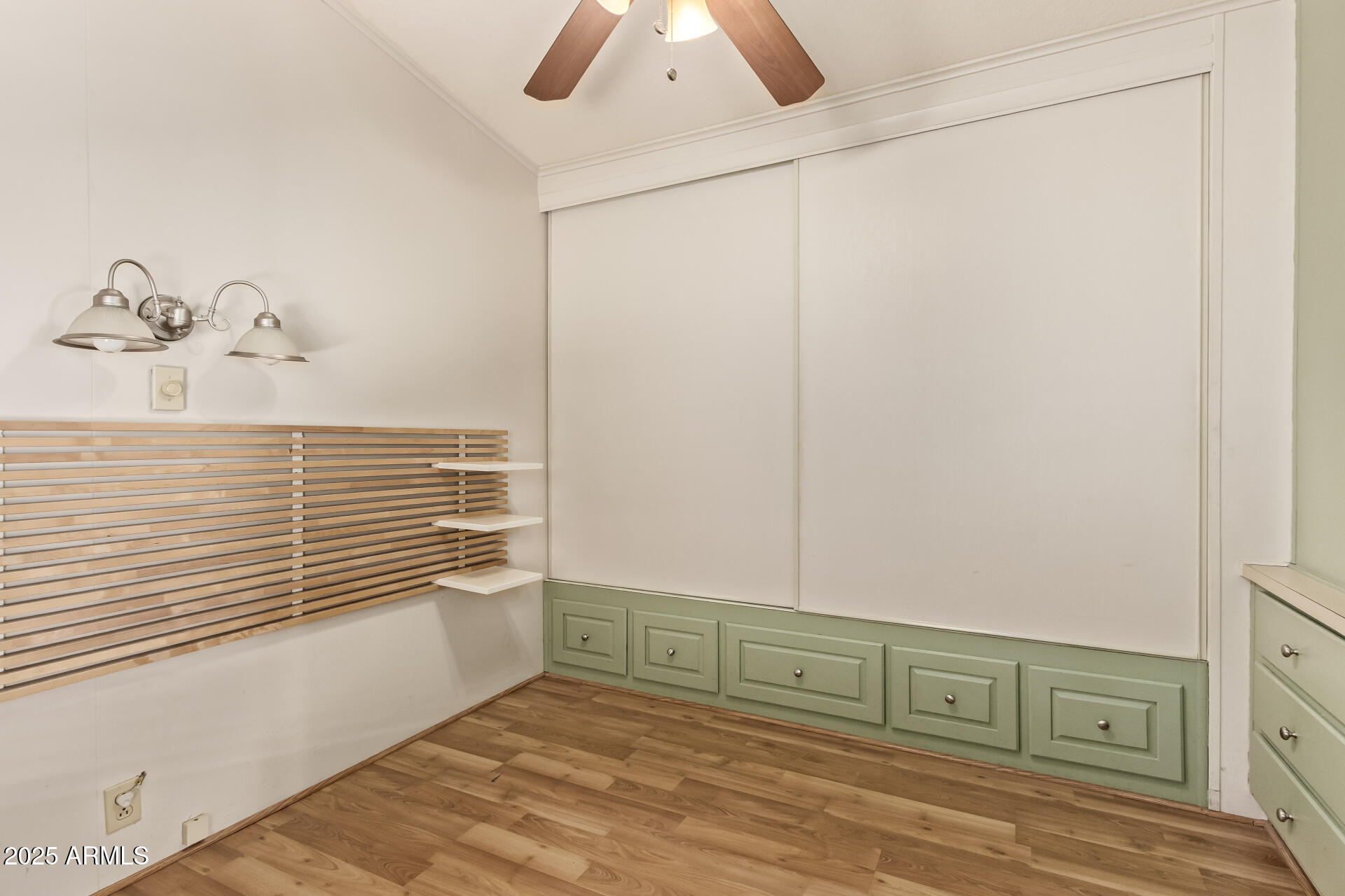 111 South Greenfield Road, Unit 647 Mesa, AZ 85206 - Photo 14 of 29