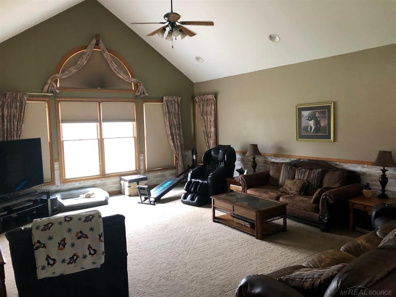 20675 30 Mile Road Ray, MI 48096 - Photo 16 of 43 50070895-15.JPG