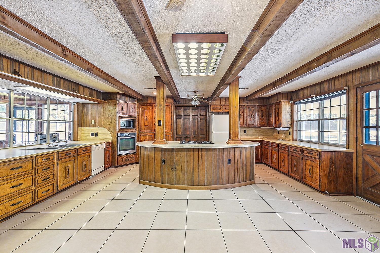 22324 Carson Road Greenwell Springs, LA 70739 - Photo 10 of 24 Gallery Image 10