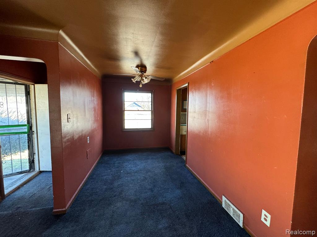 11580 Findlay Avenue Detroit, MI 48205 - Photo 6 of 12