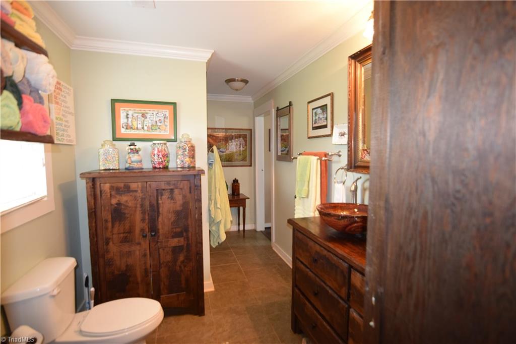 671 Tom Hunter Road Pilot Mountain, NC 27041 - Photo 16 of 19 Gallery Image 16
