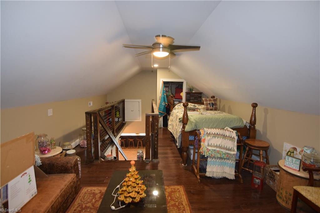 671 Tom Hunter Road Pilot Mountain, NC 27041 - Photo 17 of 19 Gallery Image 17