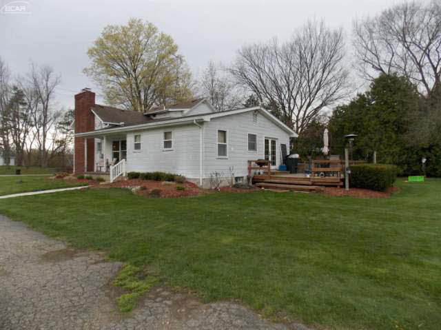 4287 East Mt Morris Road Mount Morris, MI 48458 - Photo 2 of 44 21139931-1.JPG