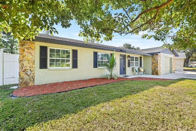 $359,000 | 5003 Presidential Street, Seffner, FL 33584