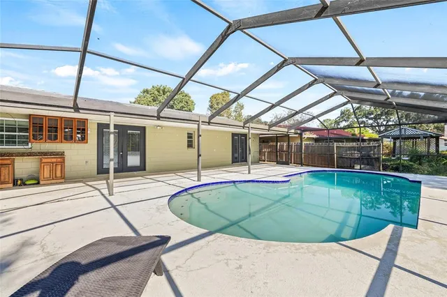 $359,000 | 5003 Presidential Street, Seffner, FL 33584