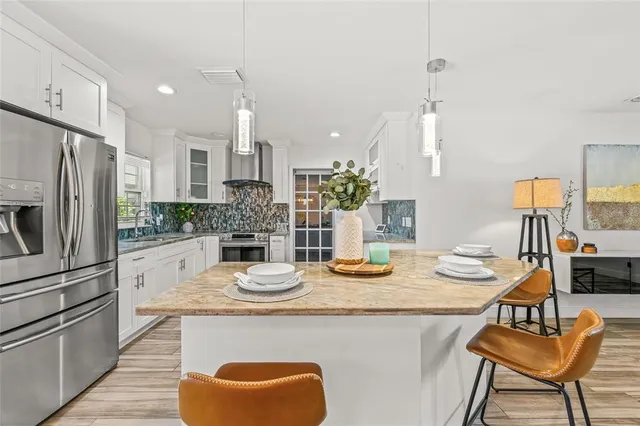 $359,000 | 5003 Presidential Street, Seffner, FL 33584