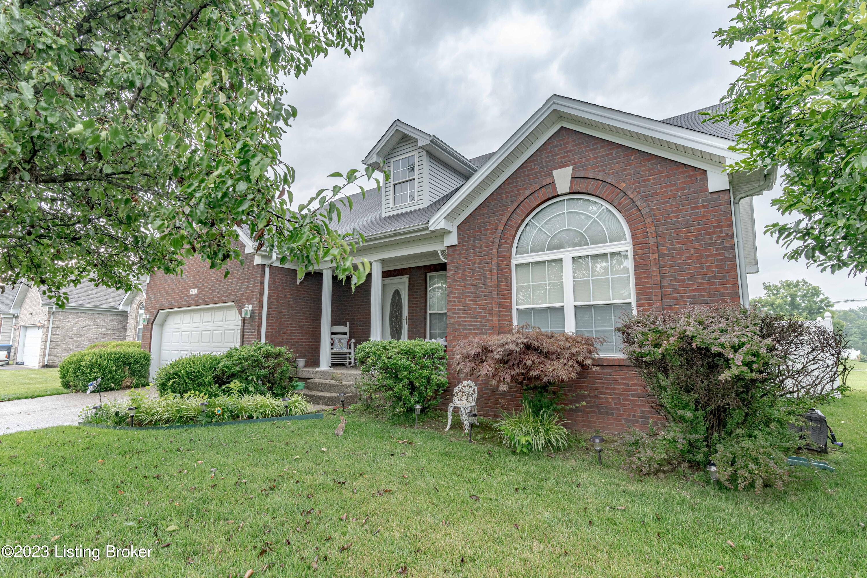 9307 Colonel Cummins Road Louisville, KY 40228 - Photo 5 of 64 outside 4