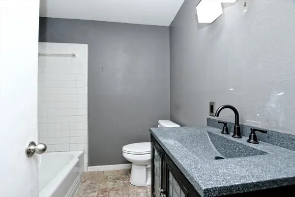 $2,995 | 7509 Daugherty Street, Austin, TX 78757