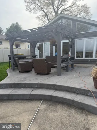 $639,900 | 158 South Shady Retreat Road, Doylestown, PA 18901