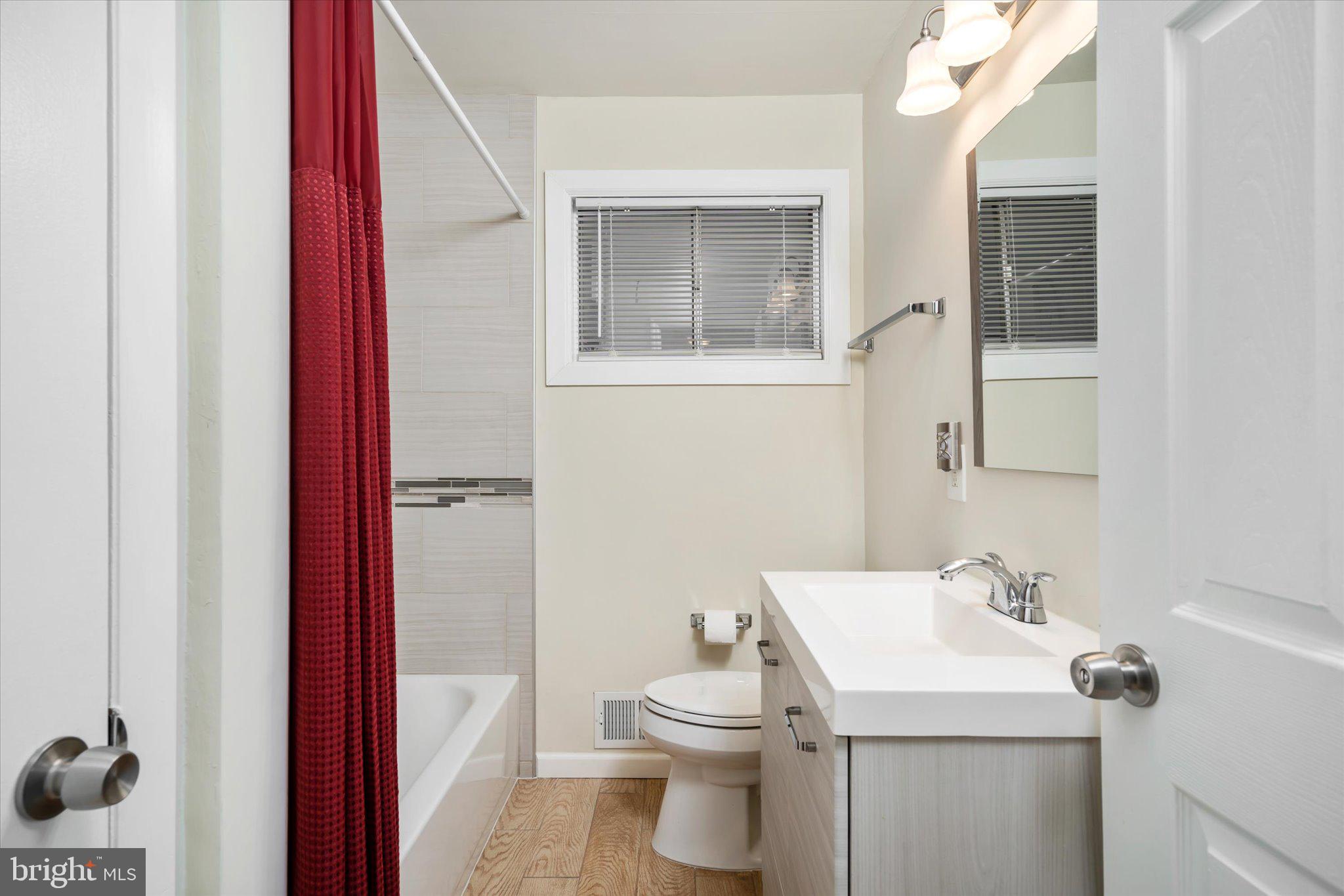 21 Lambeth Road Burlington, NJ 08016 - Photo 17 of 30 Gallery Image 17